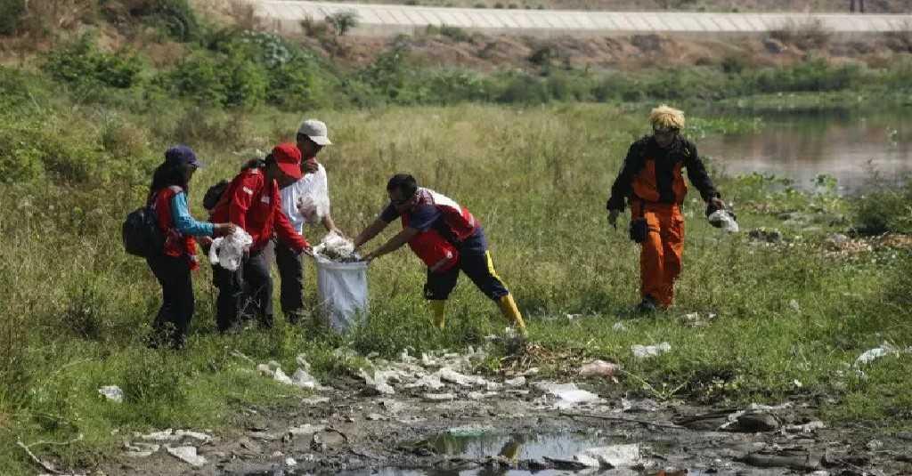 2 Orang Ditetapkan Tersangka Kasus Buang Limbah Alkohol ke Bengawan Solo