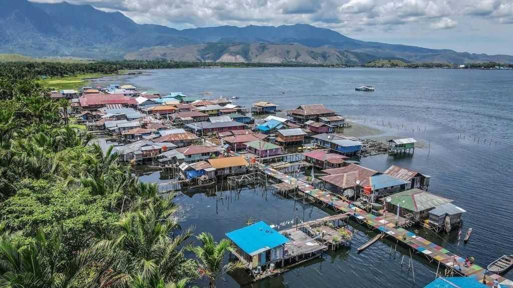 Dari Wisata Alam Hingga Budaya, Kampung Yoboi Jadi Desa Wisata Andalan di Papua