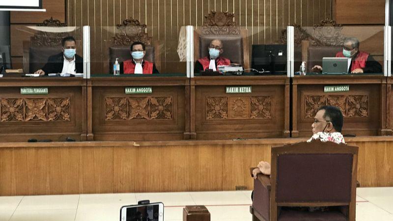 Jaksa Tuntut Jumhur Hidayat Hukuman 3 Tahun Penjara