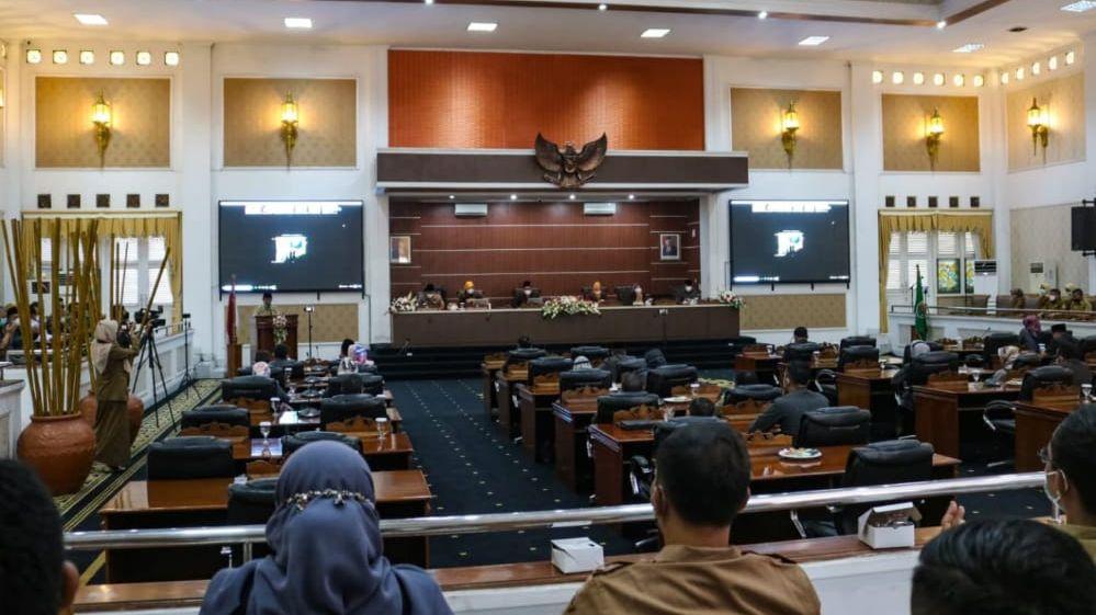 DPRD Purwakarta Setujui APBD Perubahan 2021