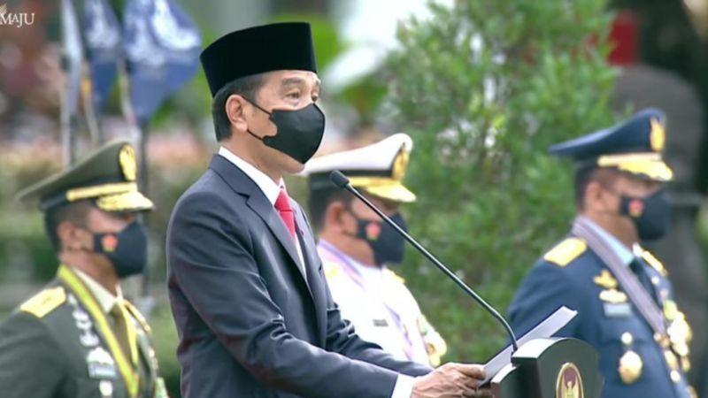 Momen Istimewa saat Presiden Jokowi Sapa Prajurit yang Sedang Bertugas pada HUT ke-76 TNI