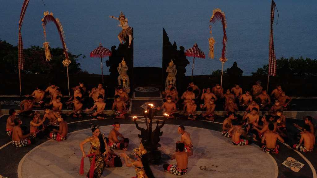 Media China Ramai-ramai Beritakan Bali Kembali Dibuka, Istilah PPKM Disebut-sebut