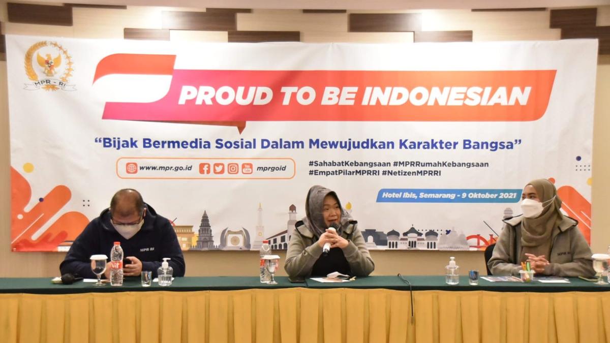 Siti Fauziah: Bijak Bermedia Sosial Dalam Mewujudkan Karakter Bangsa