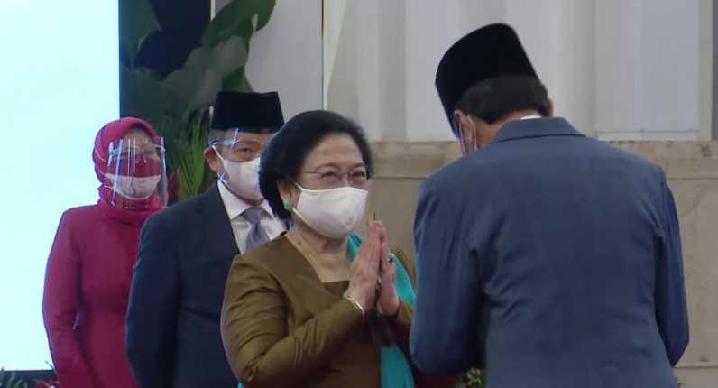 Begini Momen Presiden Jokowi Saat Lantik Megawati Sebagai Ketua Dewan Pengarah BRIN