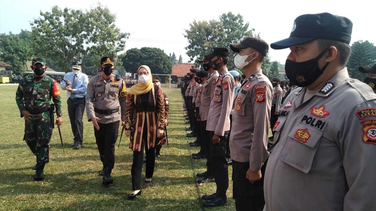 Bupati Purwakarta Pimpin Gelar Pasukan Pengamanan Pilkades