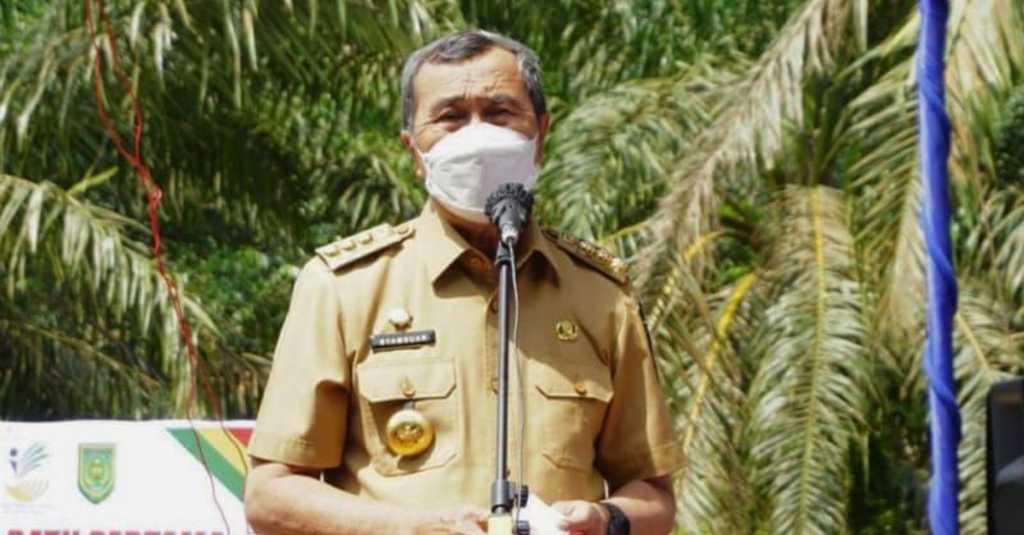 Gubernur Riau Telah Tunjuk Suhardiman Amby Sebagai PLT Bupati Kuansing yang Terkena OTT KPK