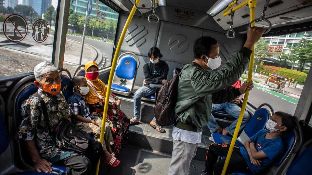Resmi! Kemenhub Izinkan Penambahan Kapasitas Penumpang Transportasi Umum