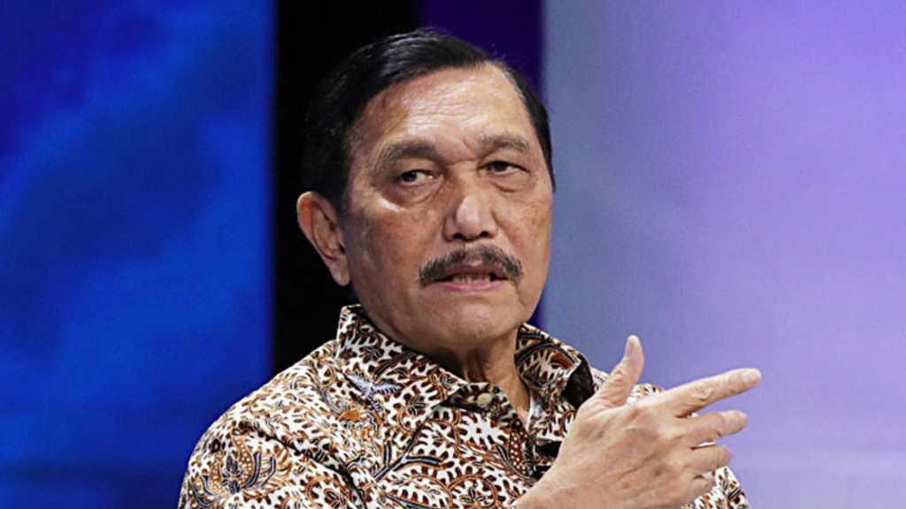 Kata Luhut Soal PCR untuk Pesawat: Presiden Minta Harga Turun Rp300 Ribu dan Berlaku 3 Hari