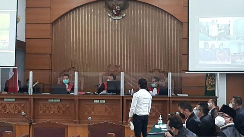 Persidangan KM 50, Pernyataan Mengejutkan Diucapkan Saksi yang Bilang Melihat 4 Senjata Tajam di Mobil Laskar FPI