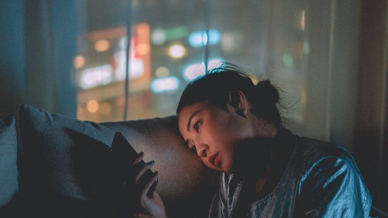 Psikolog Ingatkan Generasi Muda Kontrol Penggunaan Media Sosial