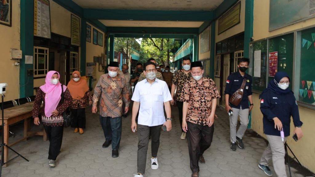 Gus Halim: Hasil Karya SMK Bisa Dipasarkan Melalui BUMDes