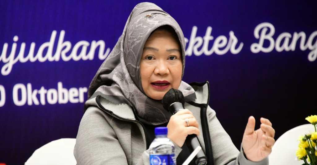Netizen Academy Bali Tahun 2021, Siti Fauziah: Bijak Bermedia Sosial Perlu Kita Terapkan Dalam Keseharian