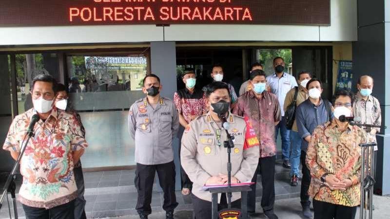 Barang Bukti Paspor dan Senjata Disita Penyidik di Rumah Dito Mahendra