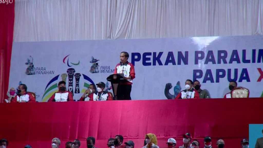 Resmi Tutup Peparnas XVI Papua, Jokowi: Semua Ini Tunjukkan Torang Hebat