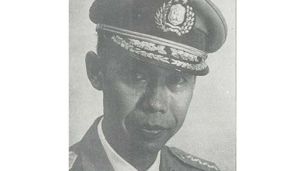 Kala Jenderal Hoegeng Tidak Ingin Anaknya Jadi Polisi