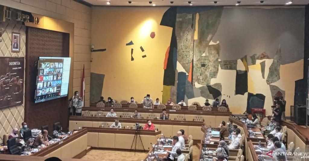 Komisi II DPR Gelar RDP Tertutup Bahas Kecurangan Tes CPNS