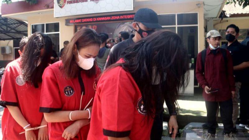 Pernah Nyopet di Luar Negeri, Keluarga Pencopet Asal Jakarta Niat Naik Pesawat dan Sewa Hotel Dekat Mandalika untuk Beraksi!