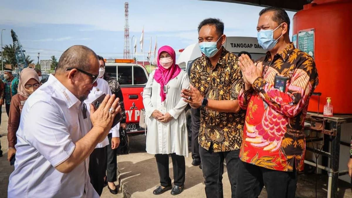 Bertemu Gubernur Sumbar dan Jajarannya, Ketua DPD RI Minta Masalah Tol Padang-Pekanbaru Segera Diselesaikan
