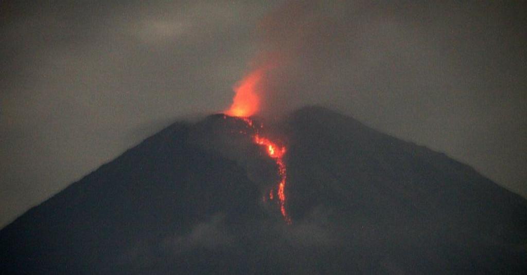 Penjelasan BPBD soal Pasir Mengalir Tanpa Air di Semeru