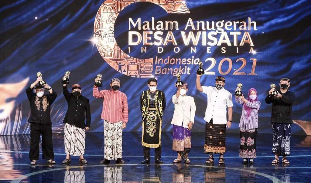 Tuntaskan Visitasi 50 Desa Wisata, Menparekraf Sandiaga Uno Yakini Kebangkitan Ekonomi dari Desa