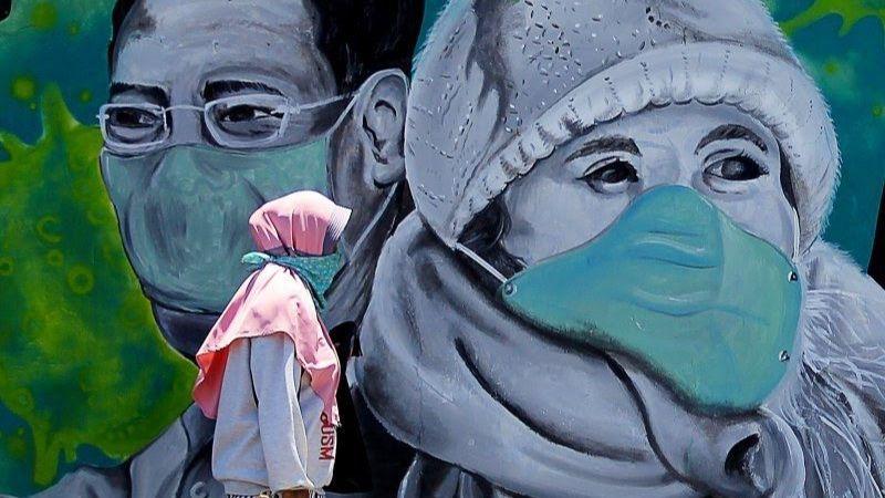 Pesan Dokter Demi Cegah Kena COVID-19 saat Libur Natal & Tahun Baru