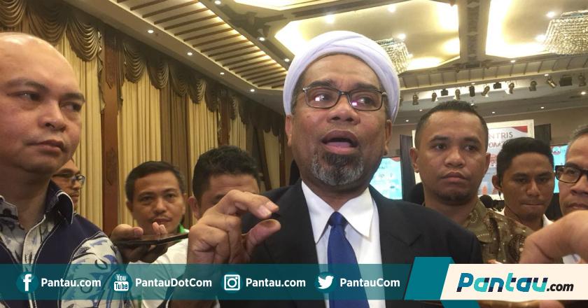 Fahri Hamzah pada Ngabalin: Mulai Dewasa, Sorbannya Makin Pelangi