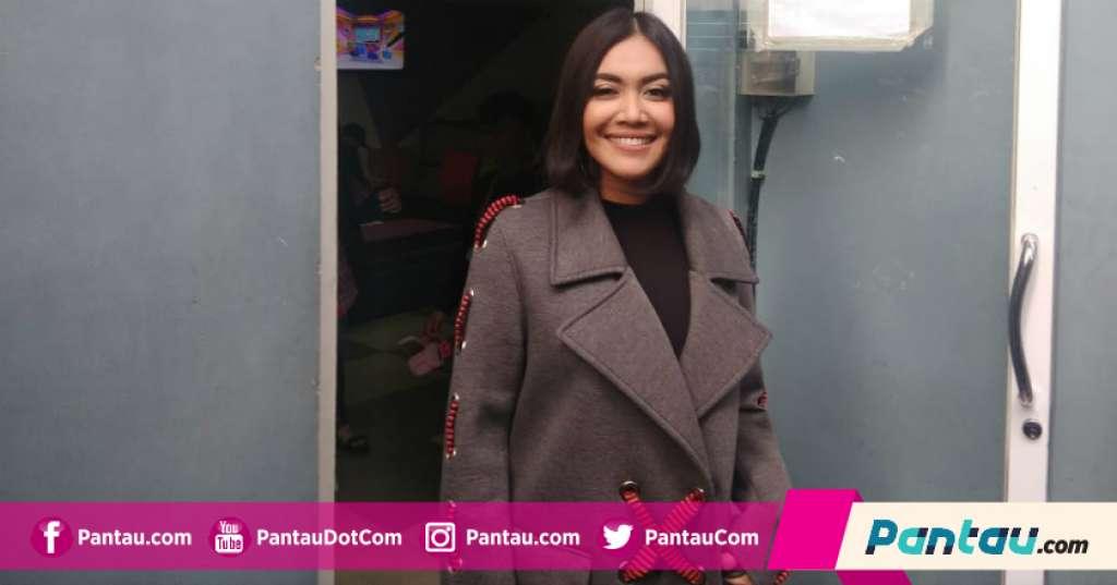 Setelah Jual Apartemen, Denada Kembali Jual Rumahnya