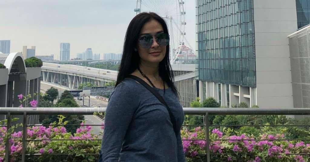 Tak Mahal, Begini Cara Iis Dahlia Tampil Awet Muda