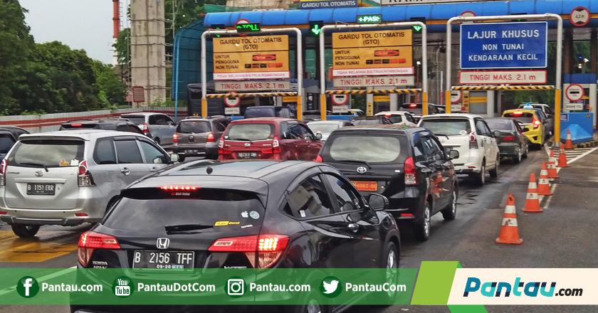 Waspada! Ada Pekerjaan rekonstruksi di Tol Jagorawi Arah Jakarta