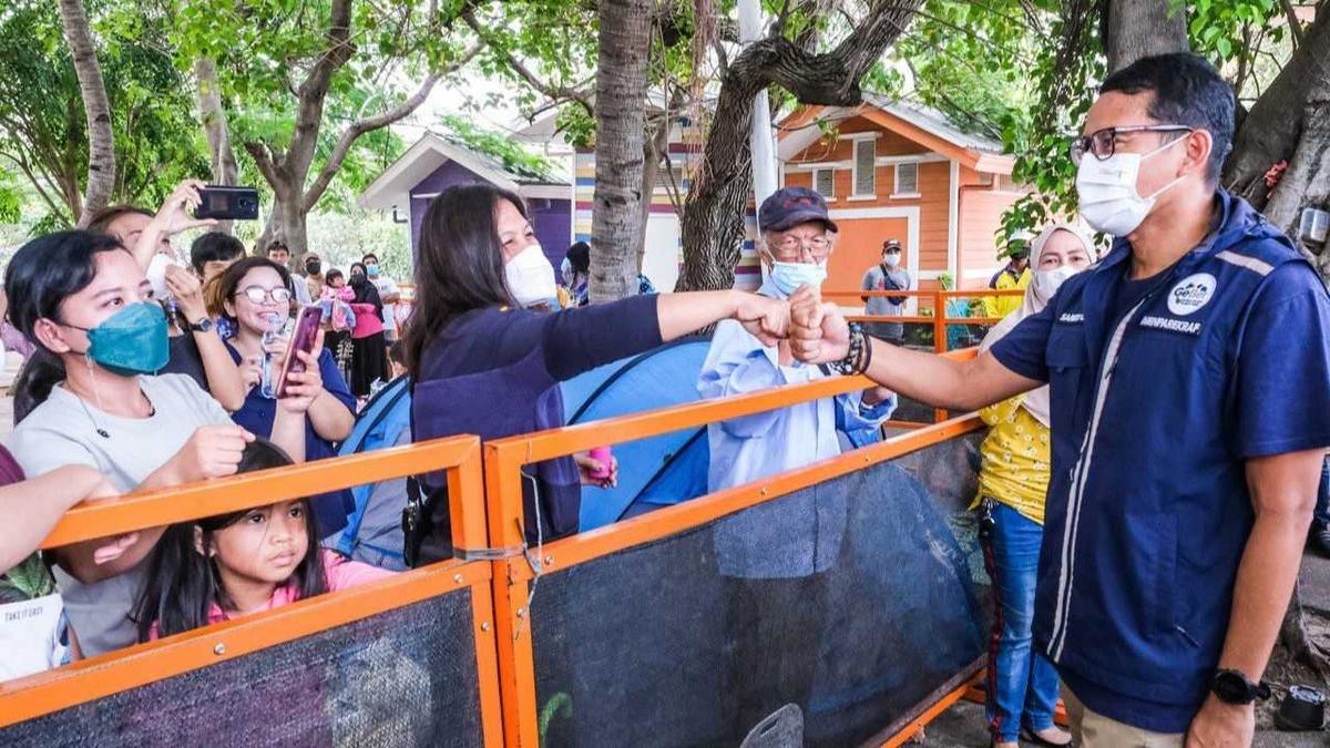 Menparekraf Sandiaga Uno Pastikan Penerapan Protokol Kesehatan di Destinasi Wisata saat Tahun Baru