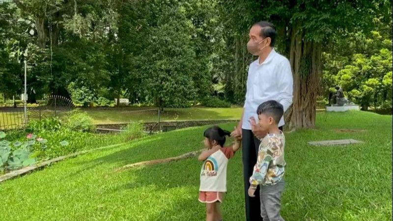 Presiden Jokowi Buka Tahun 2022 Bersama Jan Ethes dan Sedah Mirah