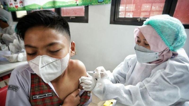 Pemprov Jawa Barat Kebut Vaksinasi COVID-19 untuk Anak 6-11 Tahun