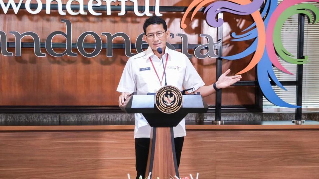 Sandiaga bakal Ajak Coldplay Berwisata Pemandangan dan Kuliner Indonesia