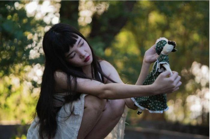 Anggap Spirit Doll sebagai Anak Tanda Gangguan Mental