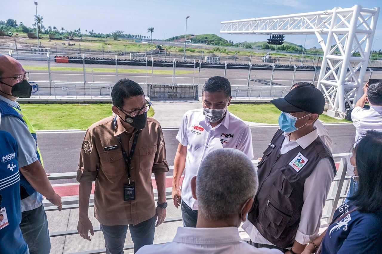 Tinjau Persiapan MotoGP Indonesia 2022, Sandiaga Uno: Harus Sukses dan Tak Boleh Ada Celah
