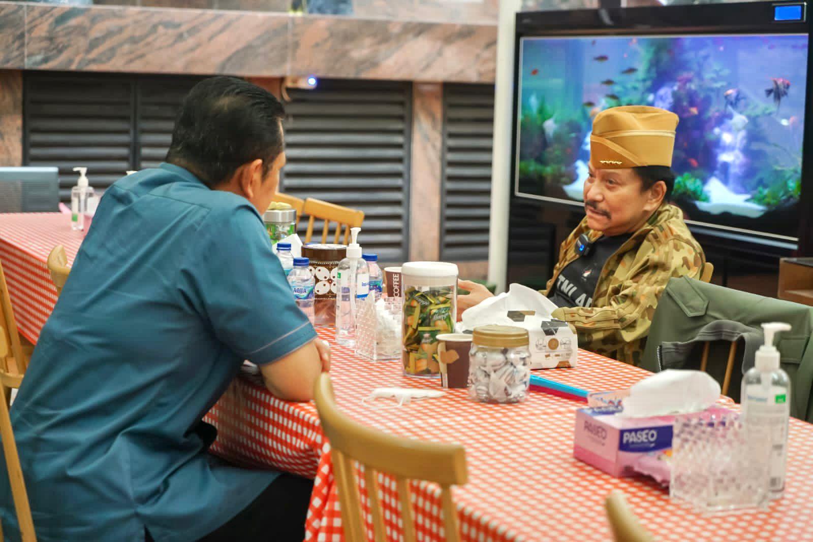 Bamsoet Bareng Hendropriyono Bahas Dunia Intelijen hingga Persoalan Terkini Bangsa