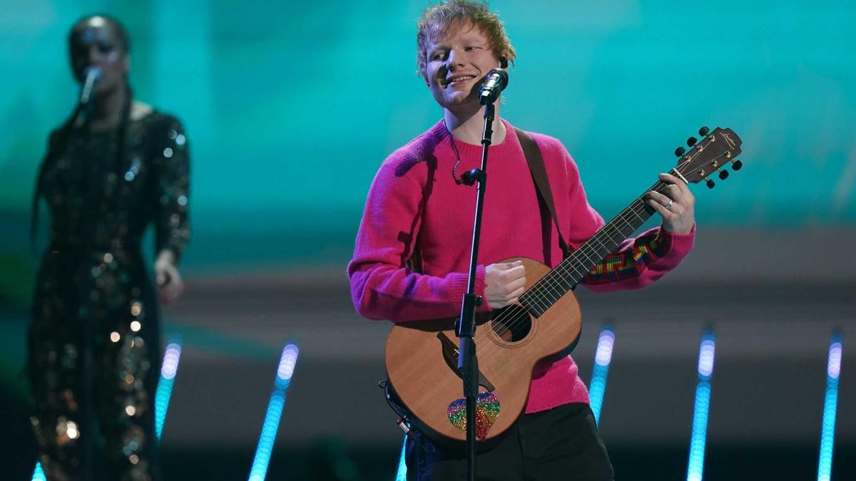Waduh! Ed Sheeran Berencana Membangun Pemakaman di Pekarangan Rumahnya