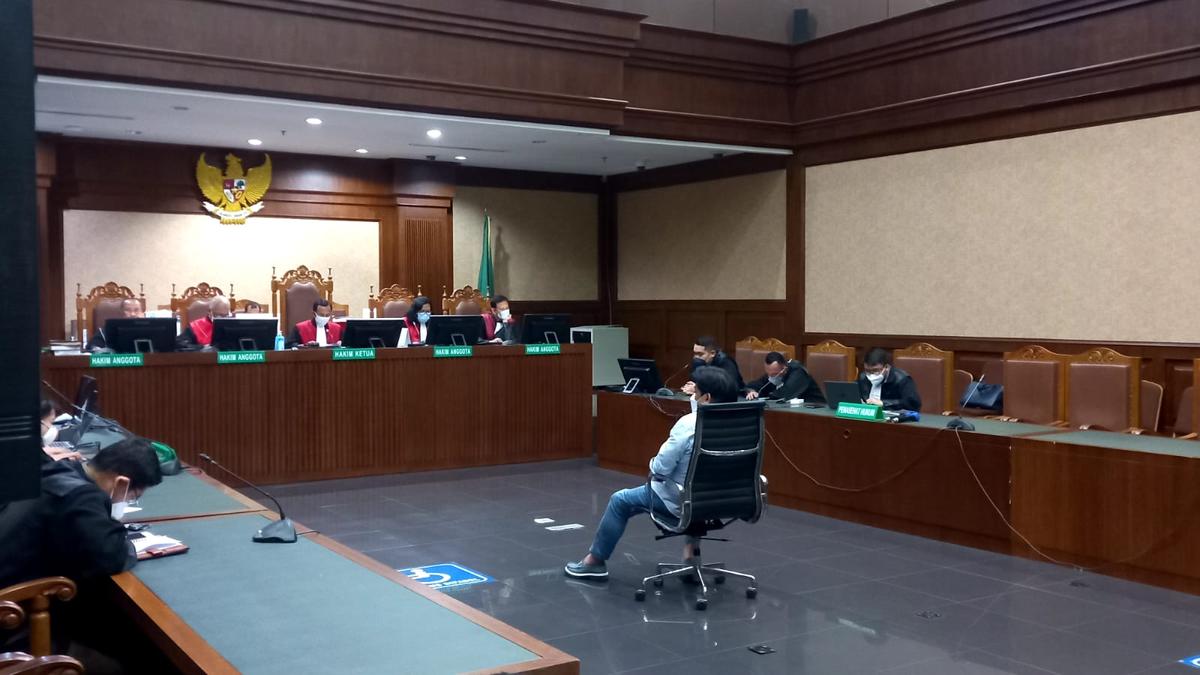 Walau Divonis Nihil, Heru Hidayat Tetap Dipenjara Seumur Hidup dan Denda Rp12 Triliun