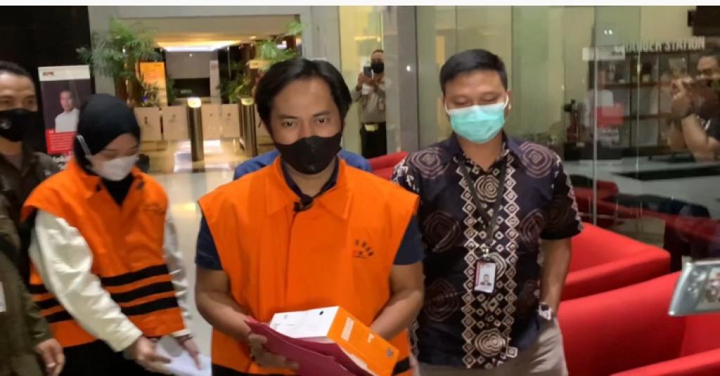 KPK Akan Dalami Video Jet Pribafi Bupati Penajam Yang Viral