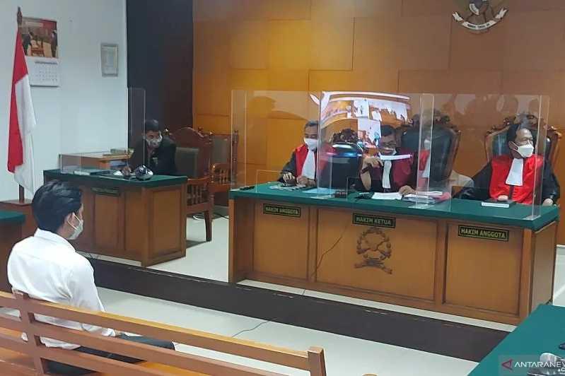 Terbukti Bersalah, Gaga Muhammad Divonis 4,5 Tahun Penjara