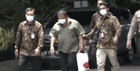 Tiba di KPK Bupati Langkat Bungkam