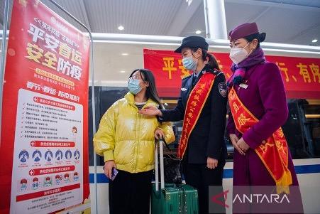 Sambut Festival Musim Semi, China Terapkan Prosedur Tanggap Covid