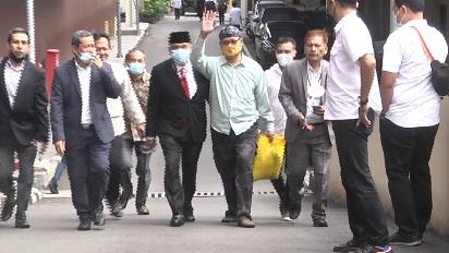 Edy Mulyadi Bawa Baju Ganti, Jaga-jaga kalau Ditahan Polisi