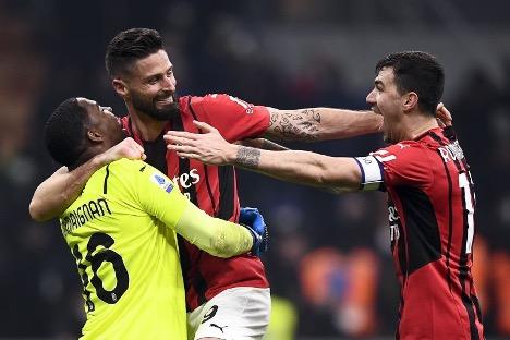 Giroud Permalukan Inter di Derby Milan