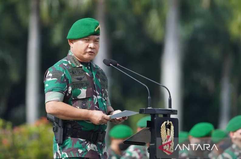 Menteri Agama Bela Jenderal Dudung soal Tuhan Bukan Orang Arab