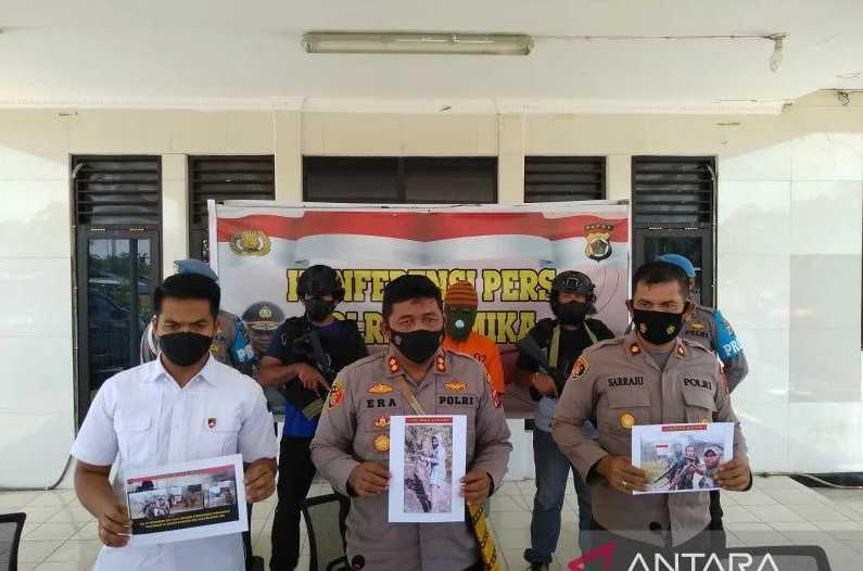 Polisi Bekuk ET, Pentolan Kelompok Teroris di Intan Jaya Timika