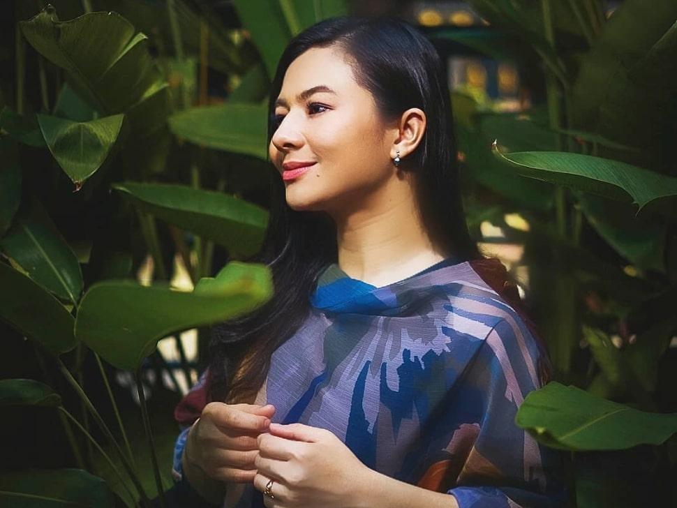 Yuk Intip Cara Atasi "Stretch Mark" Saat Hamil Ala Eriska Rein