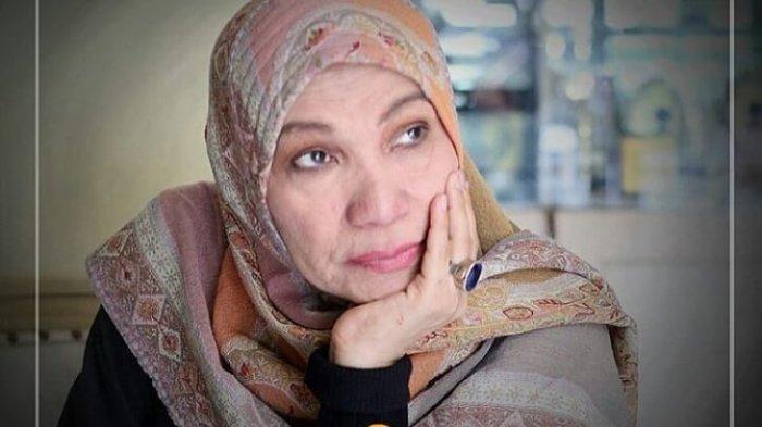 Dorce Gamalama Dimakamkan dengan Protokol Covid-19