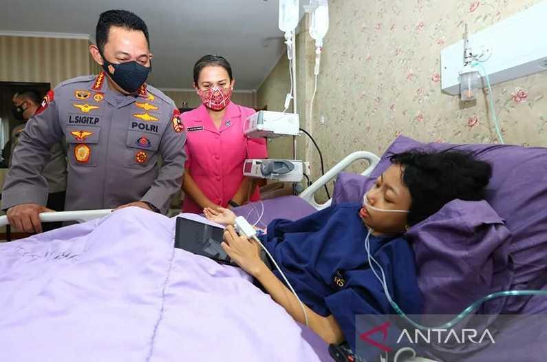 Sinta Aulia, Bocah Penderita Tumor Tulang Jalani Operasi Dua Jam di RS Polri