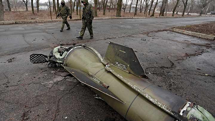 Rusia Luncurkan Rudal 'Prank' Ke Ukraina, Cuma Nancep Doang Gak Meledak